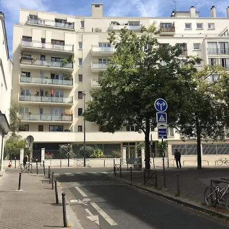2 Bedroom With Balcony / Park Buttes Chaumont /jourdain Paris